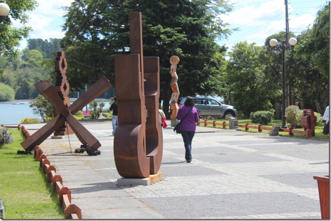 esculturas en paseo (1) (1280x853)