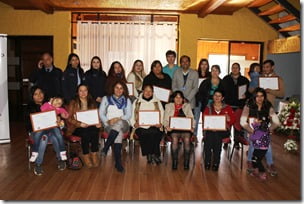 En Villarrica certifican a hombres y mujeres en curso de “Ayudante de Cocina” y “Garzón” (3)