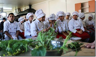 Alumnos reciben una excelente preparación académica