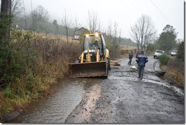 Personal Municipal trabaja en situaciones de emergencia registrada por las lluvias durante las últimas horas (2)