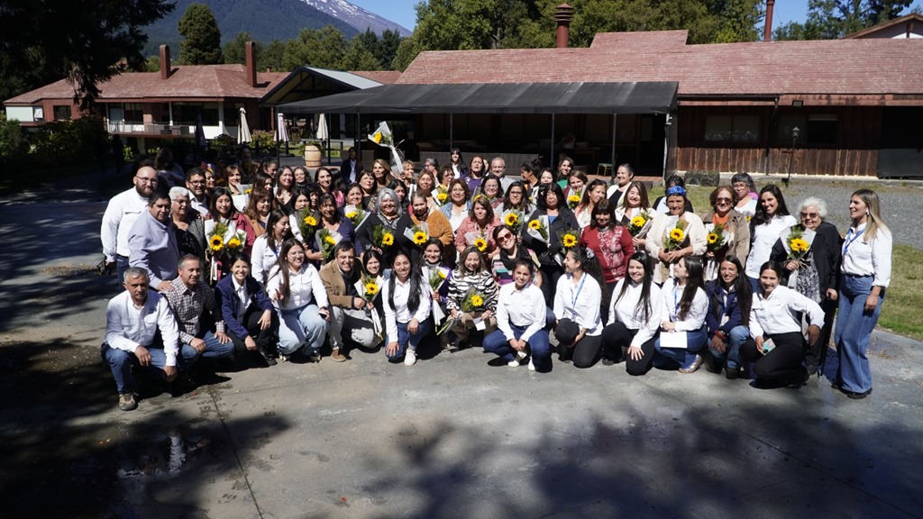 Mujeres de Pucón se reúnen para conmemorar el Día Internacional de la Mujer